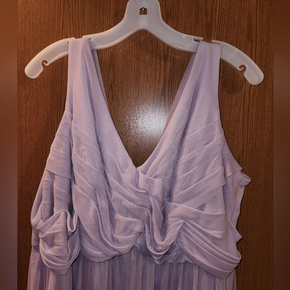 David's Bridal Size 24 Iris/Lavender Long Bridesmaid Dress with Cowl Neck Back - Picture 6 of 16